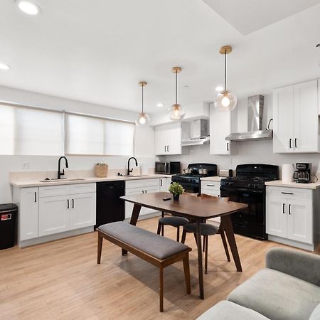 Modern Getaway In The Heart Of La Near Usc, Private Room With Share Living Room And Kitchen Λος Άντζελες Εξωτερικό φωτογραφία