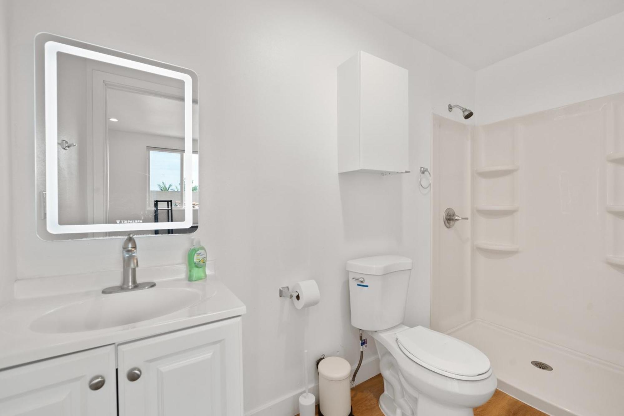 Modern Getaway In The Heart Of La Near Usc, Private Room With Share Living Room And Kitchen Λος Άντζελες Εξωτερικό φωτογραφία
