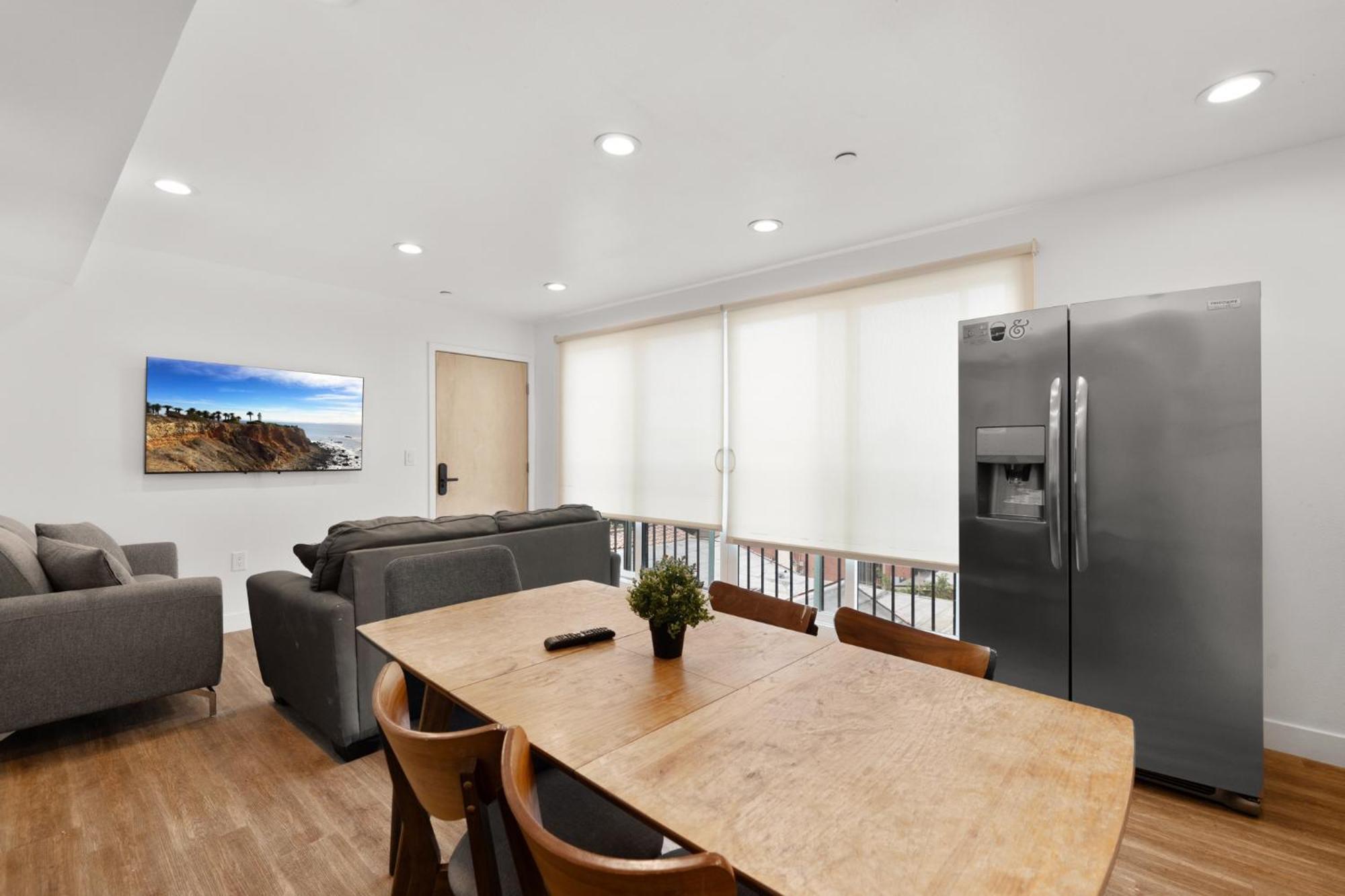 Modern Getaway In The Heart Of La Near Usc, Private Room With Share Living Room And Kitchen Λος Άντζελες Εξωτερικό φωτογραφία