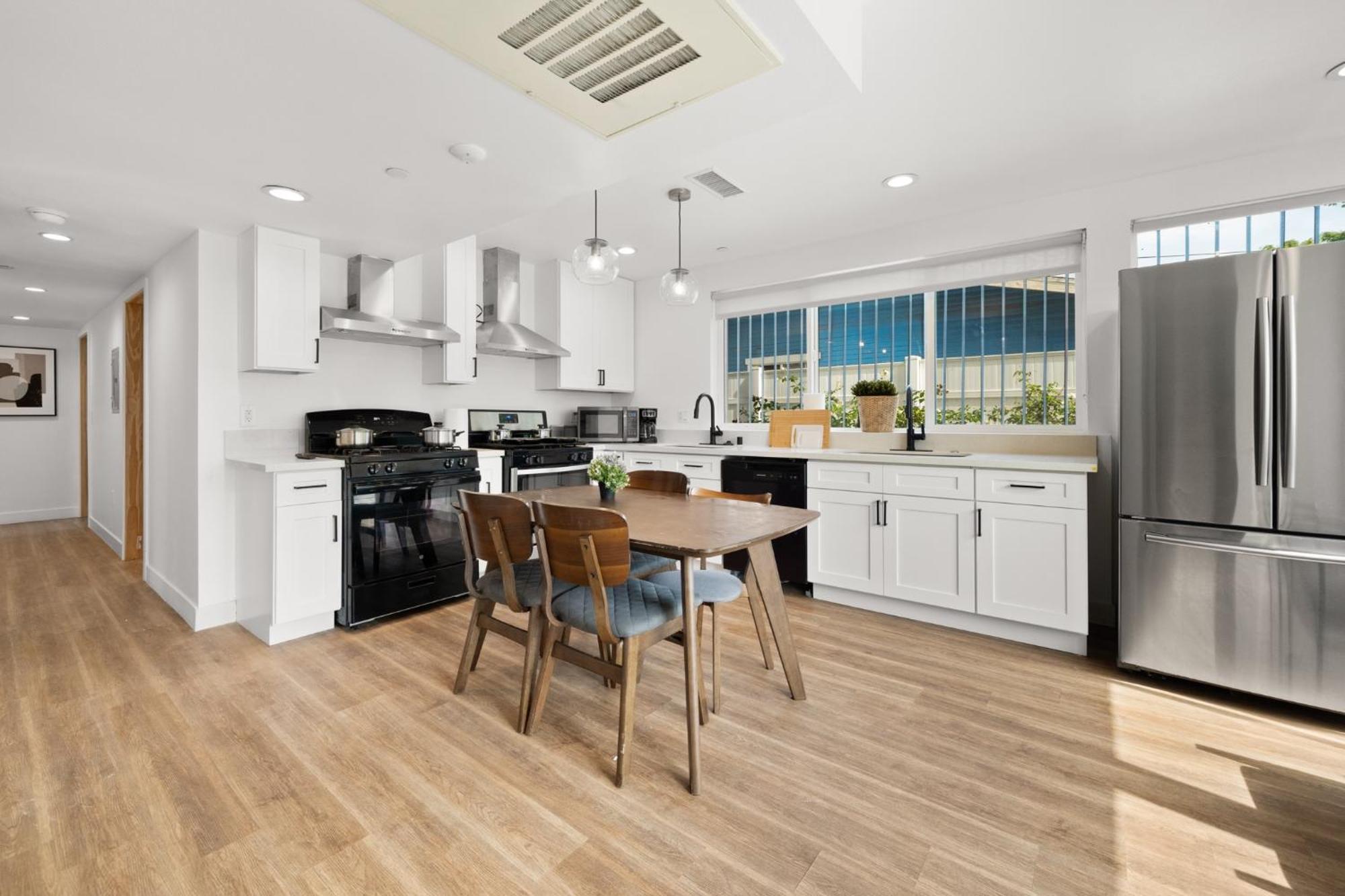 Modern Getaway In The Heart Of La Near Usc, Private Room With Share Living Room And Kitchen Λος Άντζελες Εξωτερικό φωτογραφία
