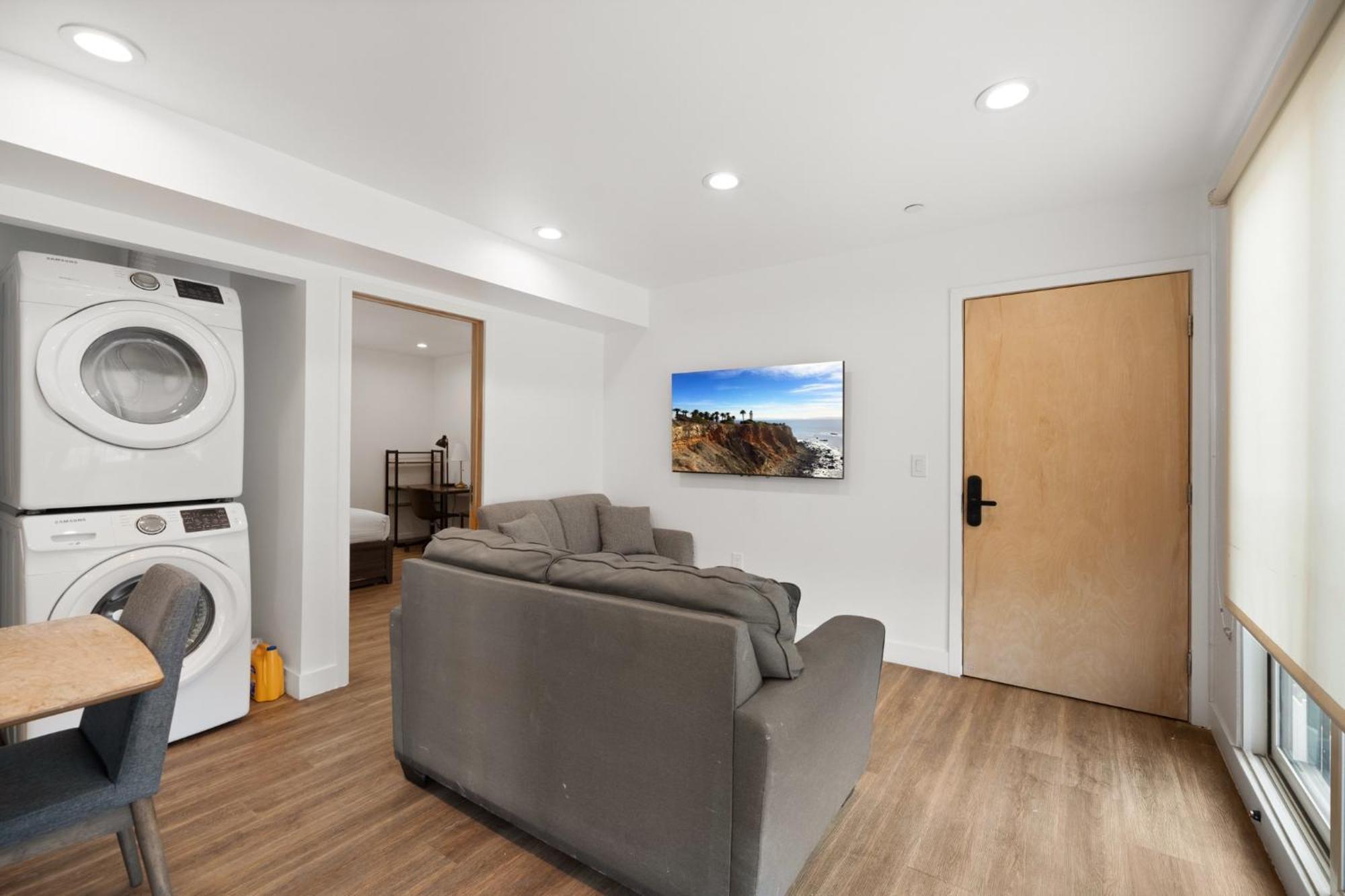 Modern Getaway In The Heart Of La Near Usc, Private Room With Share Living Room And Kitchen Λος Άντζελες Εξωτερικό φωτογραφία